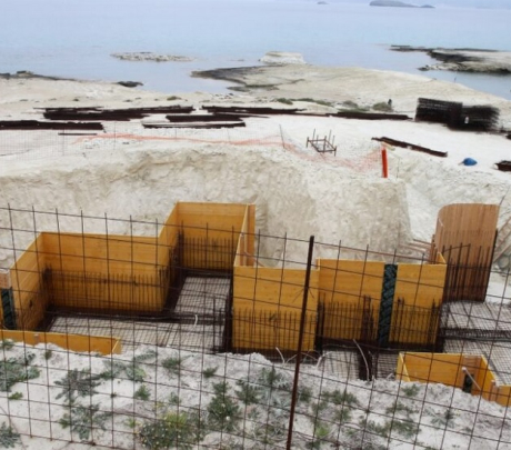 Έλεγχος ΕΑΔ για την τήρηση των πολεοδομικών διατάξεων στο Σαρακήνικο της Μήλου