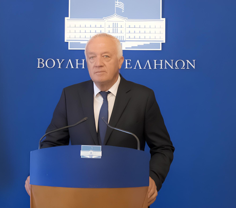 Μάρκος Καφούρος: Ανάγκη άμεσης ενίσχυσης του καταστήματος των ΕΛΤΑ στη Μήλο