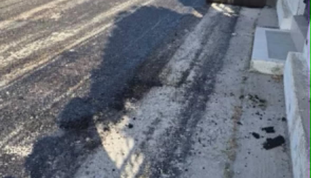 Ανάρτηση Δημάρχου Μήλου για την ασφαλτόστρωση στην περιοχή ''Μπαλωμένη''